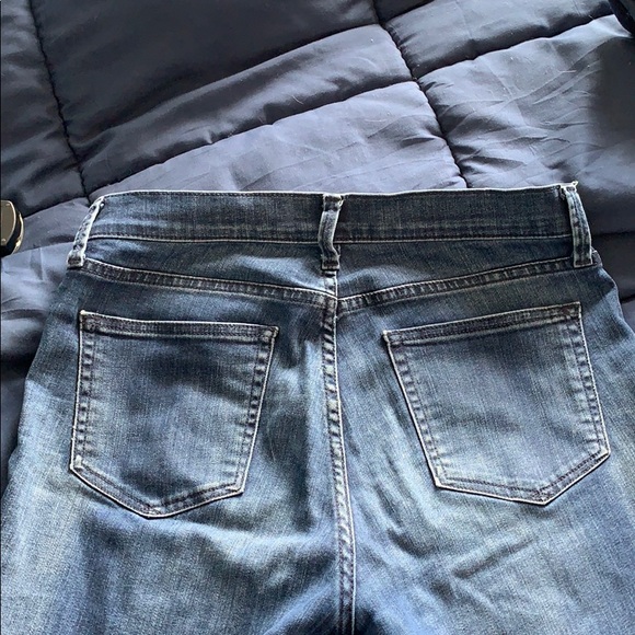 Perfectly worn in Gap GirlFriend jeans - Picture 3 of 3